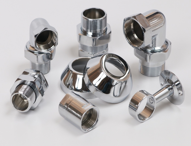 Комплектующие к полотенцесушителям